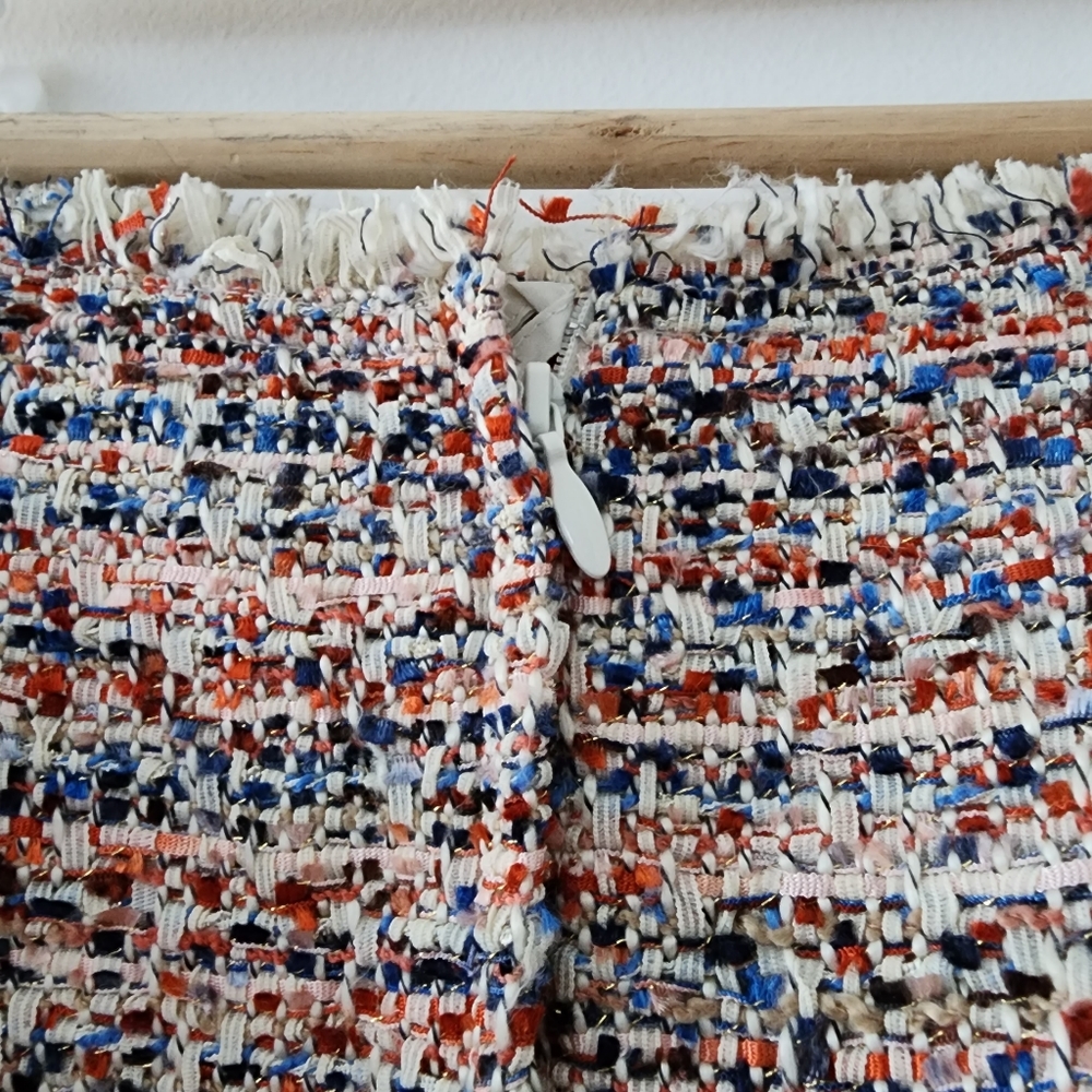 H&M | High Waist Tweed Style Pencil Skirt - Picture 5 of 7